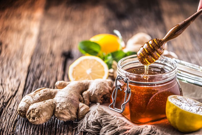 Four Therapeutic Benefits Of Honey For Your Loved One