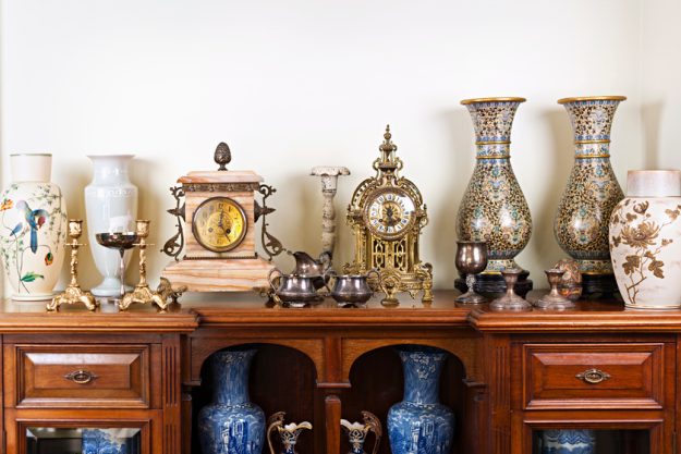 Antique vases and clocks Antique vases and clocks