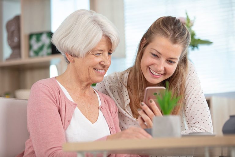 How To Convince A Parent Who Is Refusing Memory Care