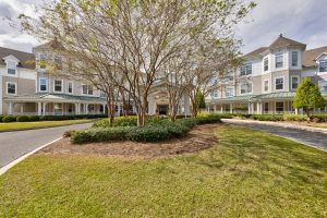 A beautiful and refreshing garden for senior living residents at SummerHouse Bay Cove apartments
