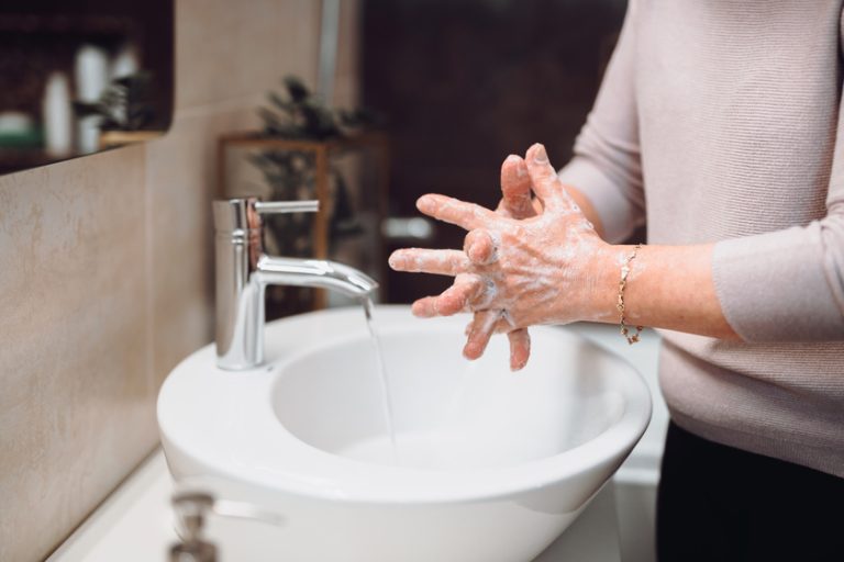 Proper Handwashing: Why It Matters For Seniors