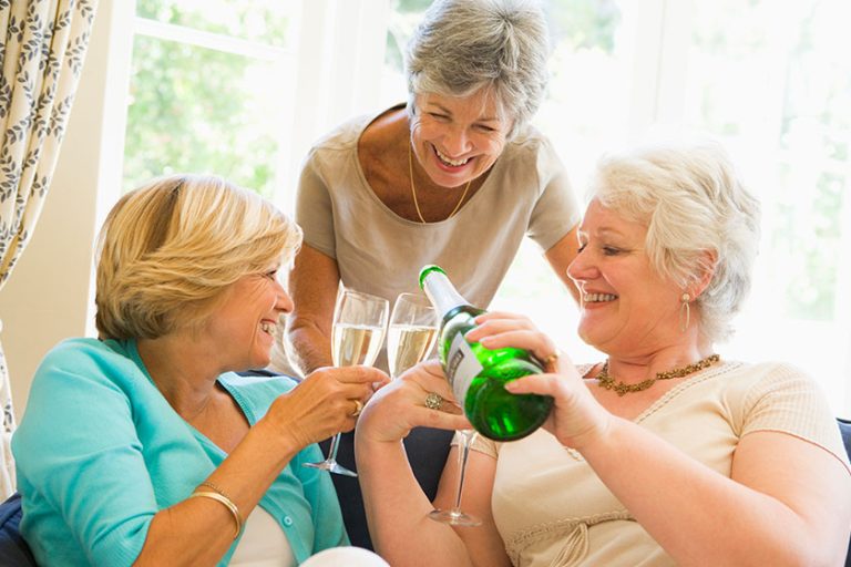 How Peer Support Helps Your Loved One Combat Loneliness In Assisted Living Communities In Bay Saint Louis, MS