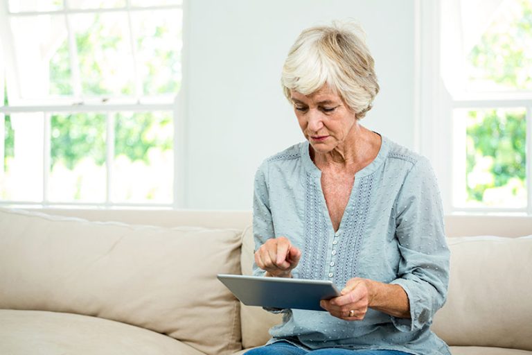 Living At Home Vs. Assisted Living Communities In Kenner, LA: Comparing The Costs